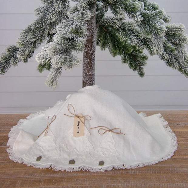 Raggedy Trees Tree Skirt