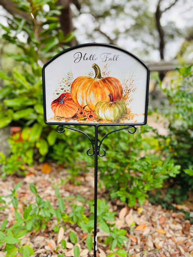 Triple Pumpkin Hello Fall Garden Sign