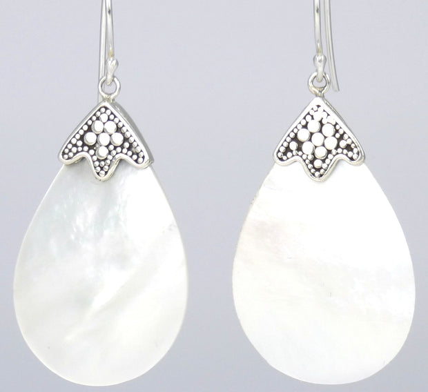 Indiri Collection SANUR Mother of Pearl Shell Drop Earrings