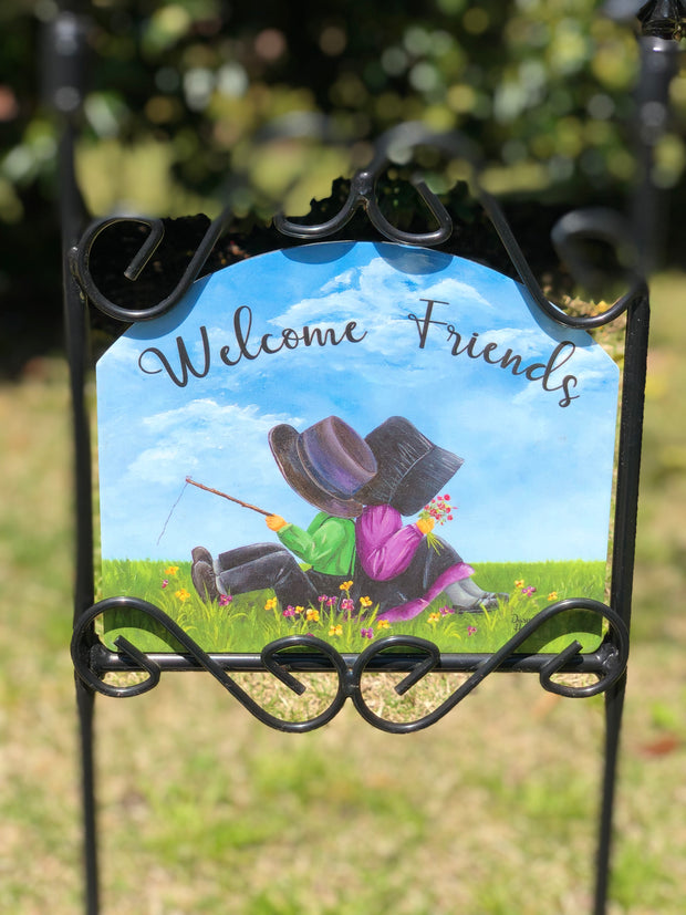 Heritage Gallery Amish Couple Garden Sign