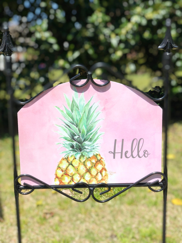 Heritage Gallery Pineapple on Pink Garden Sign