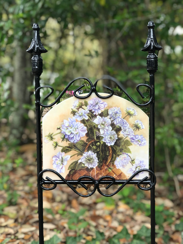 Purple Dahlia Garden Sign